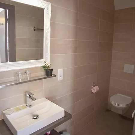 Bed and Breakfast & Tables D'hotes Le Pech Grand 3*