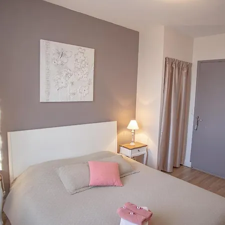 & Tables D'hotes Le Pech Grand Bed and Breakfast Saint-Sozy