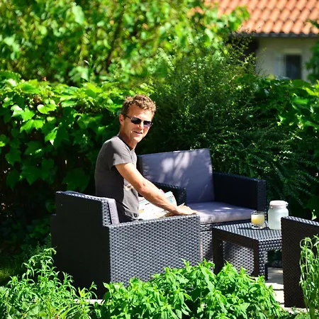 & Tables D'hotes Le Pech Grand Bed & Breakfast *